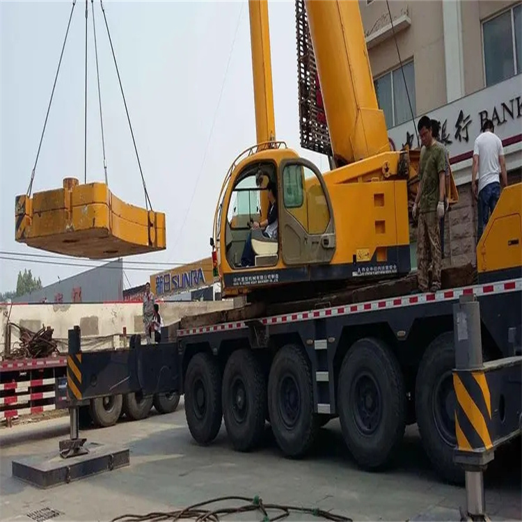 汤阴当地吊车出租|机器吊装|75吨|工厂搬迁服务