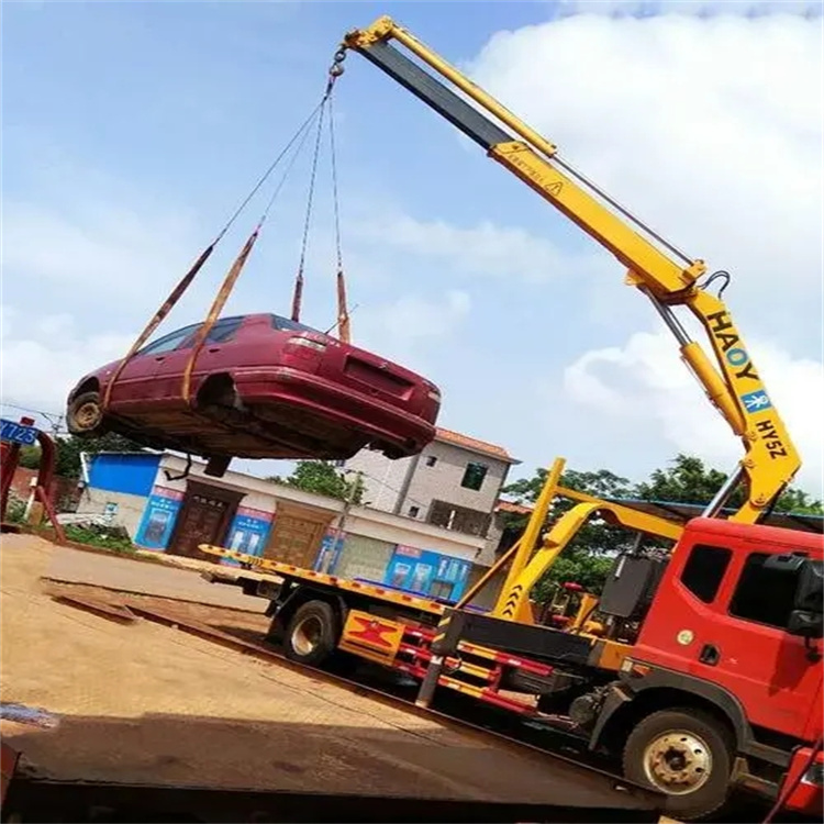 汤阴吊车吊汽车的正确方法